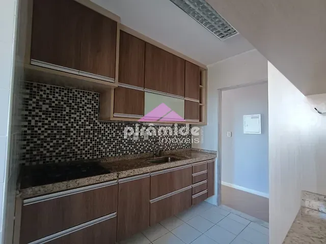 Apartamento com 102m² 3 quartos e 2 banheiros, à venda, no bairro Parque Industrial em São José dos Campos