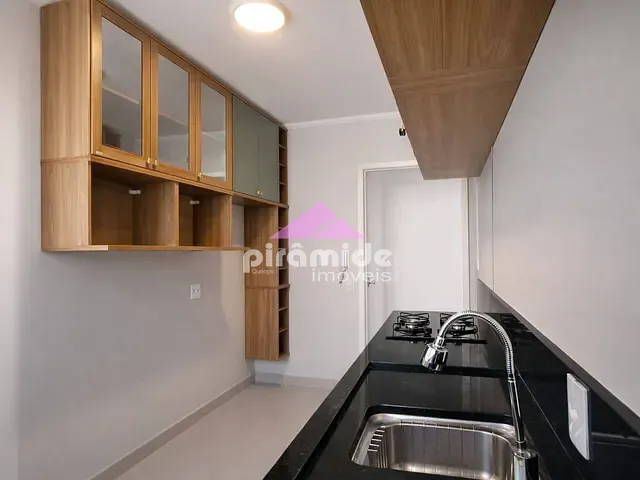 Apartamento 2 quartos e 2 banheiros, à venda, no bairro Jardim Aquárius em São José dos Campos