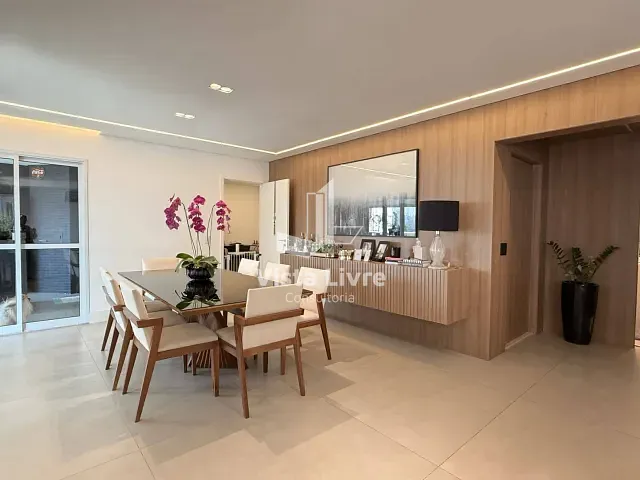 Apartamento com 254m² 4 quartos e 6 banheiros, à venda, no bairro Adalgisa em Osasco