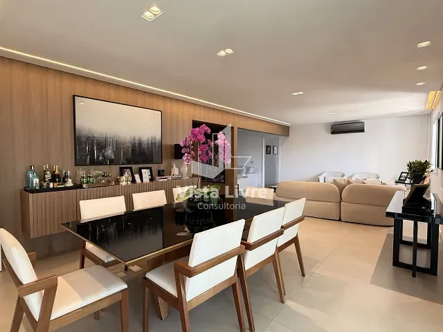 Apartamento com 254m² 4 quartos e 6 banheiros, à venda, no bairro Adalgisa em Osasco