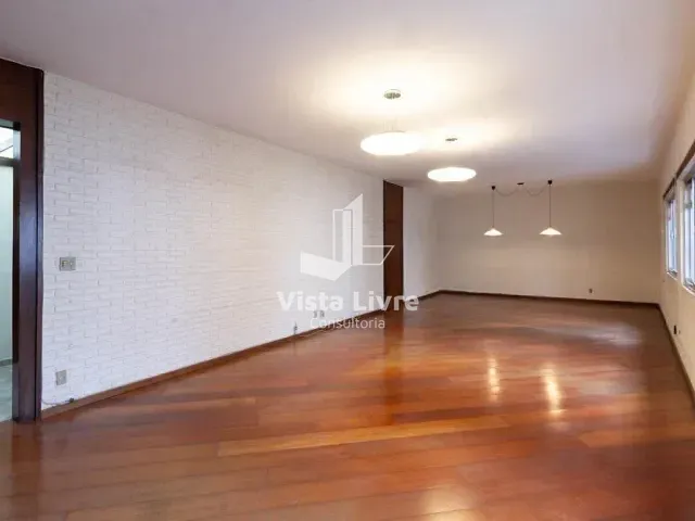 Apartamento com 210m² 3 quartos e 2 banheiros, à venda, no bairro Jardim Paulista em São Paulo