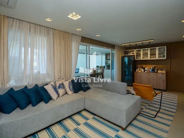 Apartamento com 136m² 3 quartos e 4 banheiros, à venda, no bairro Cidade Monções em São Paulo