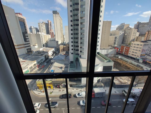 Apartamento 1 quarto e 2 banheiros, à venda, no bairro Centro em Curitiba