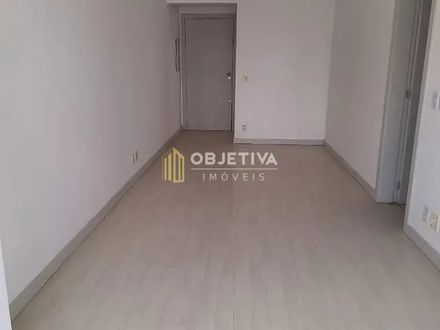 Apartamento 3 quartos e 2 banheiros, à venda, no bairro Boa Vista em Porto Alegre