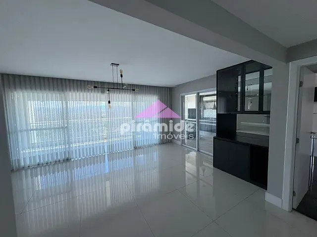 Apartamento 4 quartos e 3 banheiros, à venda, no bairro Jardim das Colinas em São José dos Campos