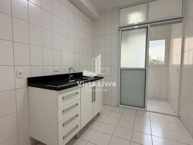 Apartamento com 55m² 2 quartos e 1 banheiro, à venda, no bairro Jardim Tupanci em Barueri