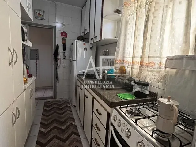 Apartamento com 91m² 3 quartos e 1 banheiro, à venda, no bairro Parque Senhor do Bonfim em Taubaté