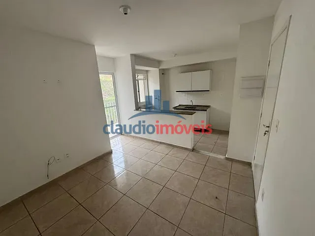 Apartamento 2 quartos e 1 banheiro, para alugar, no bairro Três Poços em Volta Redonda