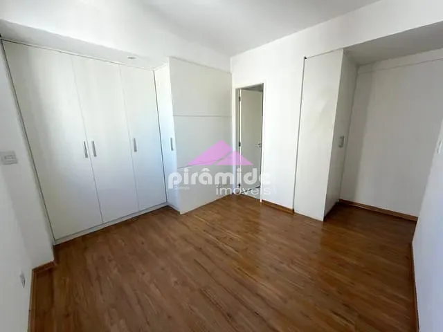 Apartamento 3 quartos e 2 banheiros, à venda, no bairro Parque Industrial em São José dos Campos
