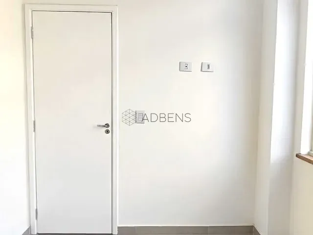 Apartamento 1 quarto e 1 banheiro, para alugar, no bairro República em São Paulo
