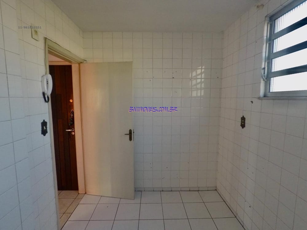 Apartamento à venda com 2 quartos, 60m² - Foto 4
