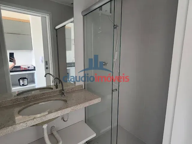 Apartamento 1 quarto e 1 banheiro, para alugar, no bairro Rústico em Volta Redonda