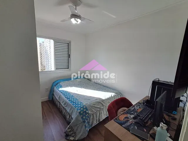 Apartamento 3 quartos e 2 banheiros, à venda, no bairro Jardim das Colinas em São José dos Campos