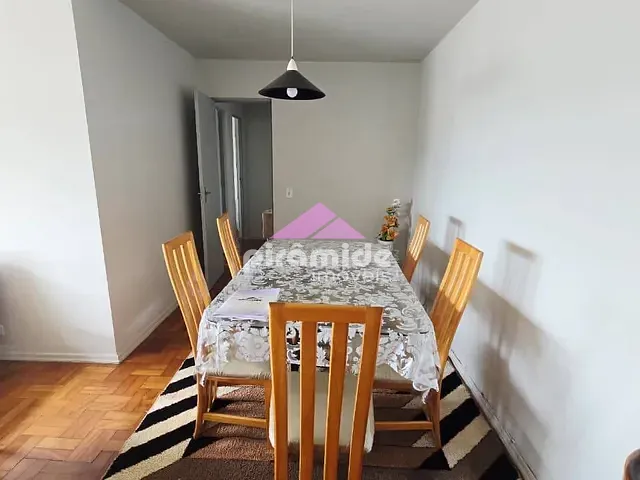 Apartamento com 115m² 2 quartos e 2 banheiros, para alugar, no bairro Centro em São José dos Campos