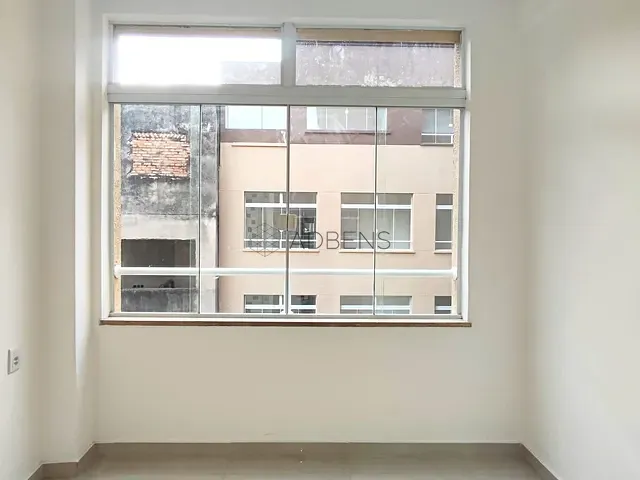Apartamento 1 quarto e 1 banheiro, para alugar, no bairro República em São Paulo