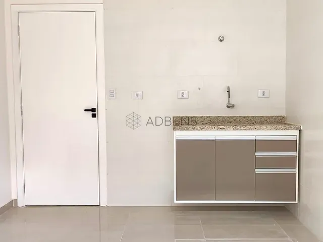 Apartamento 1 quarto e 1 banheiro, para alugar, no bairro República em São Paulo