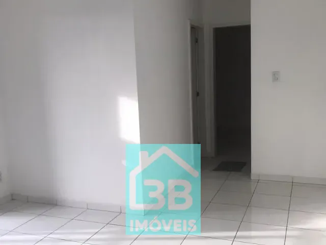 Apartamento 2 quartos e 1 banheiro, para alugar, no bairro Vila Mangalot em São Paulo