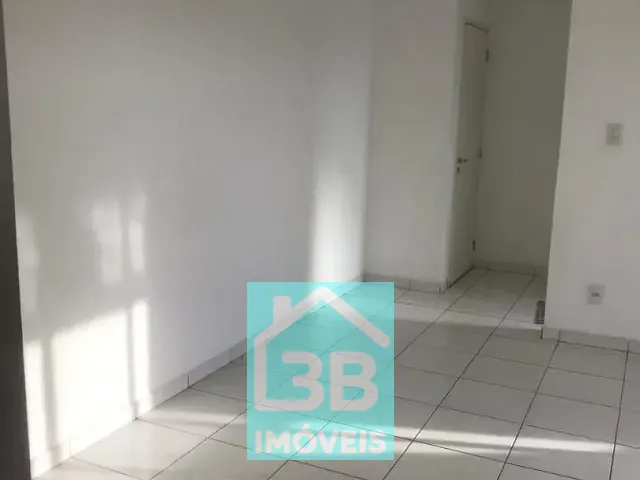 Apartamento 2 quartos e 1 banheiro, para alugar, no bairro Vila Mangalot em São Paulo