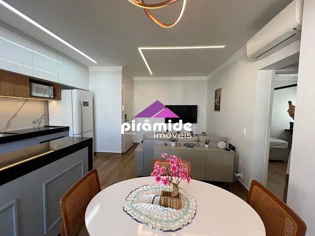 Apartamento 3 quartos e 2 banheiros, à venda, no bairro Vila Industrial em São José dos Campos