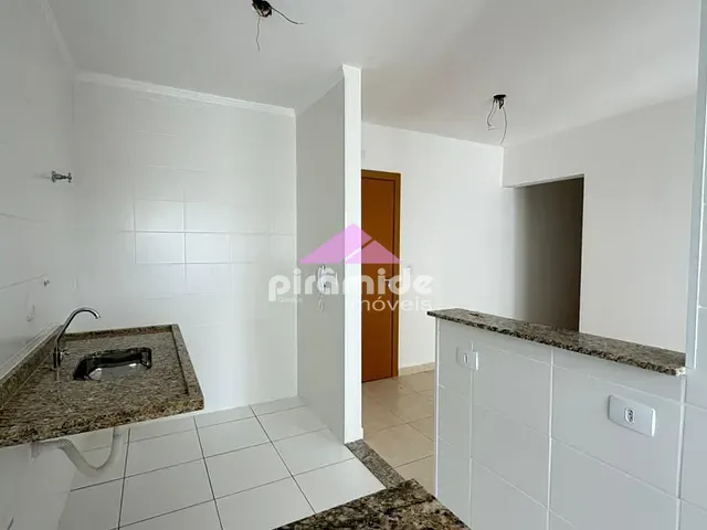 Apartamento 2 quartos e 1 banheiro, à venda, no bairro Jardim Satélite em São José dos Campos