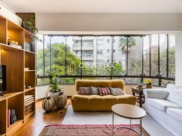 Apartamento com 155m² 3 quartos e 4 banheiros, à venda, no bairro Petrópolis em Porto Alegre