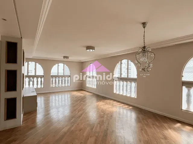 Apartamento 3 quartos e 4 banheiros, à venda, no bairro Vila Adyana em São José dos Campos