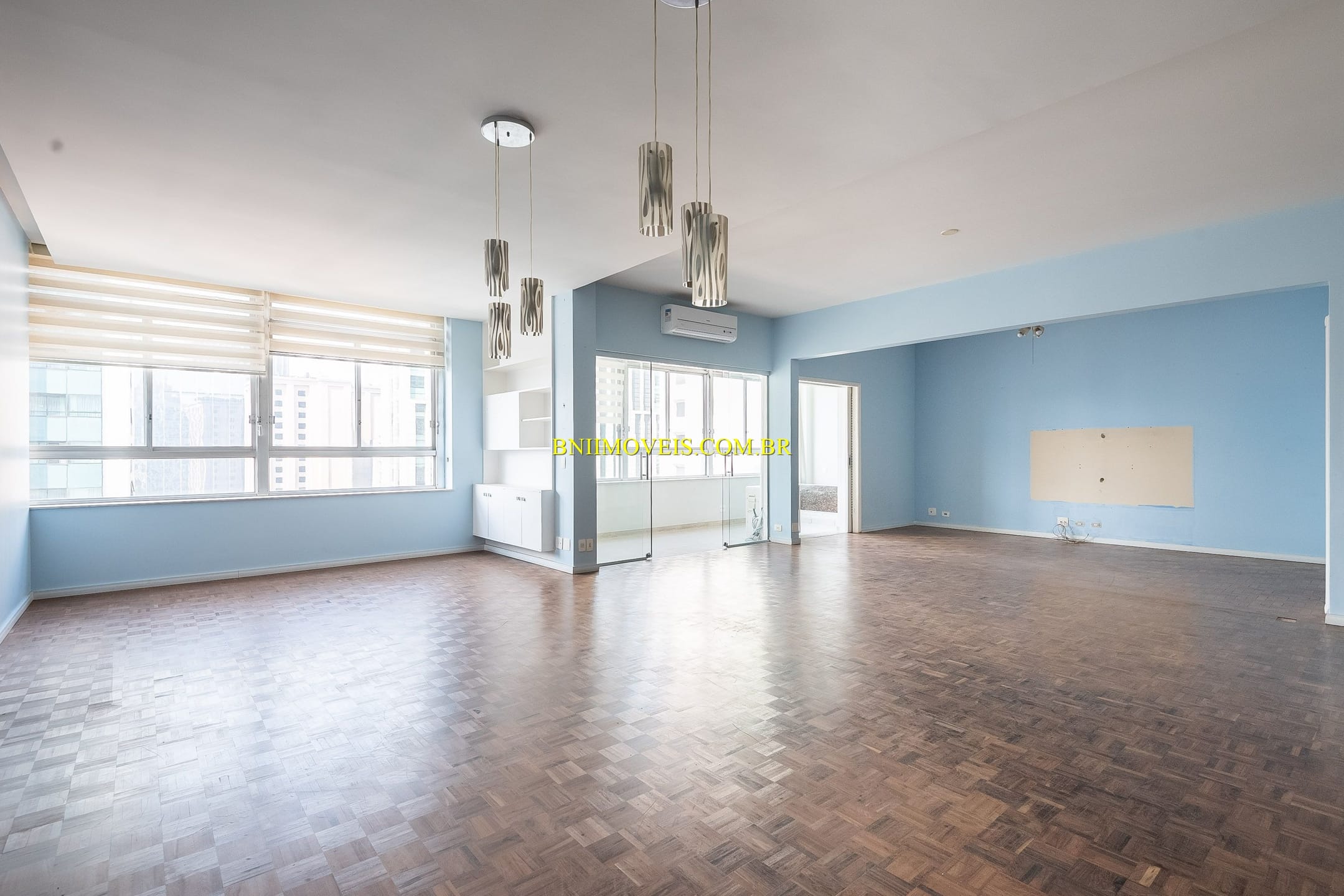 Apartamento, 3 quartos, 249 m² - Foto 2