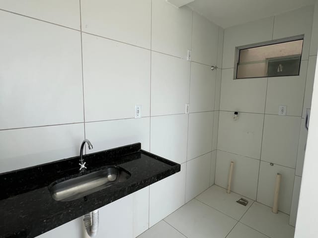 Apartamento 2 quartos e 1 banheiro, à venda, no bairro Paratibe em João Pessoa