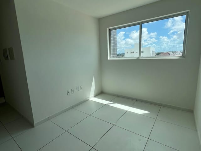 Apartamento 2 quartos e 1 banheiro, à venda, no bairro Paratibe em João Pessoa