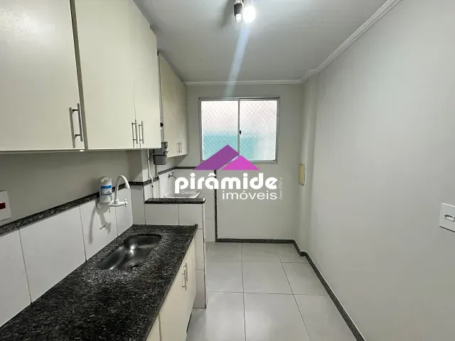 Apartamento 3 quartos e 1 banheiro, à venda, no bairro Vila Ema em São José dos Campos