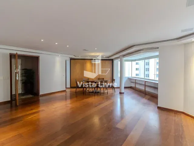 Apartamento com 168m² 3 quartos e 5 banheiros, à venda, no bairro Brooklin Paulista em São Paulo