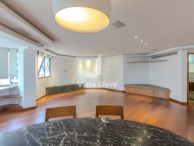 Apartamento com 168m² 3 quartos e 5 banheiros, à venda, no bairro Brooklin Paulista em São Paulo