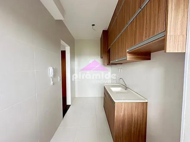 Apartamento 2 quartos e 2 banheiros, à venda, no bairro Urbanova em São José dos Campos