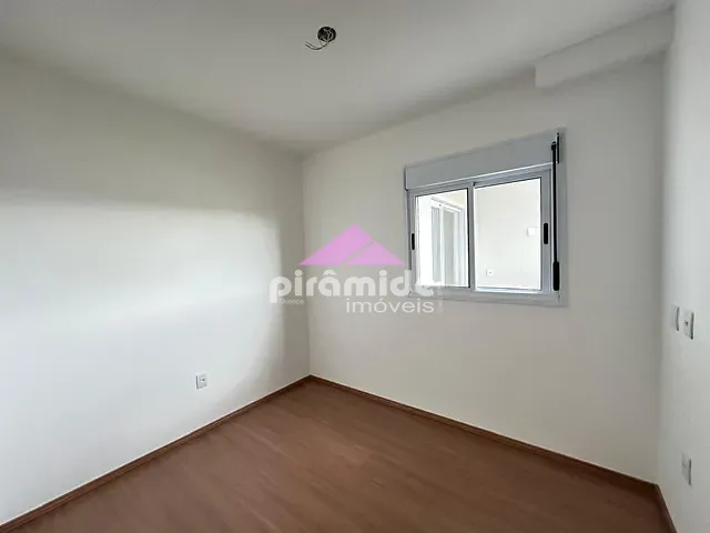 Apartamento 2 quartos e 2 banheiros, à venda, no bairro Urbanova em São José dos Campos