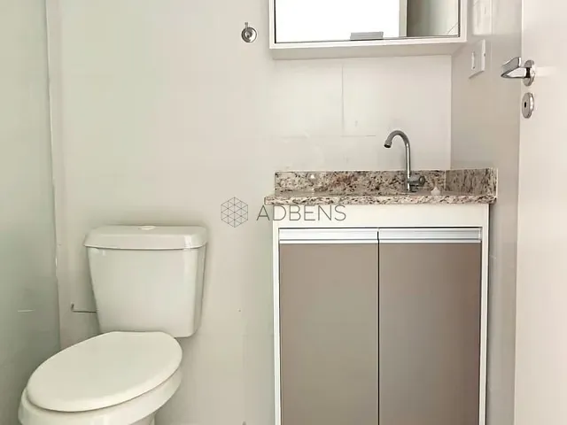 Apartamento 1 quarto e 1 banheiro, para alugar, no bairro República em São Paulo
