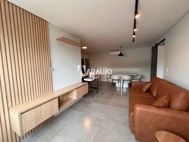Apartamento 2 quartos e 1 banheiro, para alugar, no bairro Vila Operária em Itajaí