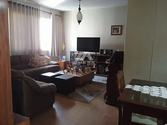 Apartamento com 205m² 3 quartos e 2 banheiros, à venda, no bairro Centro em Ponta Grossa
