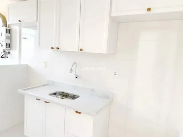 Apartamento 2 quartos e 1 banheiro, à venda, no bairro Barra da Tijuca em Rio de Janeiro
