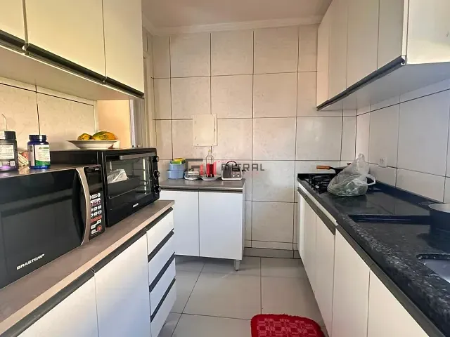 Apartamento 3 quartos e 1 banheiro, à venda, no bairro Jardim Imagawa em Londrina