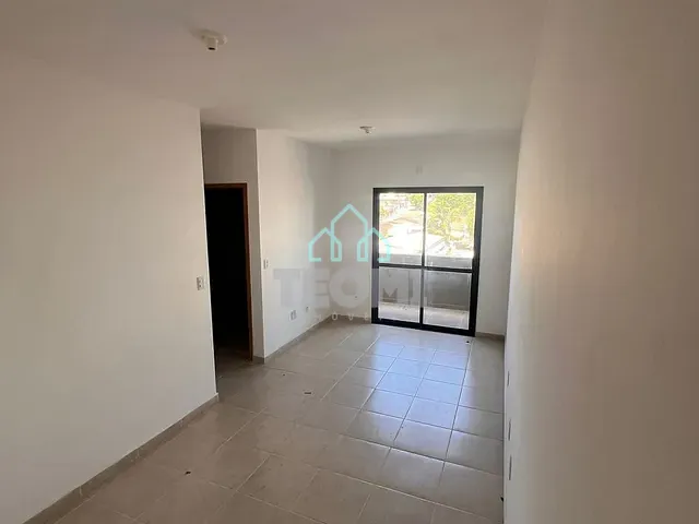 Apartamento 2 quartos e 1 banheiro, à venda, no bairro Vila São José em Taubaté