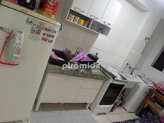Apartamento 2 quartos e 1 banheiro, à venda, no bairro Jardim das Indústrias em São José dos Campos