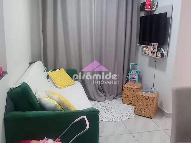 Apartamento 2 quartos e 1 banheiro, à venda, no bairro Jardim das Indústrias em São José dos Campos