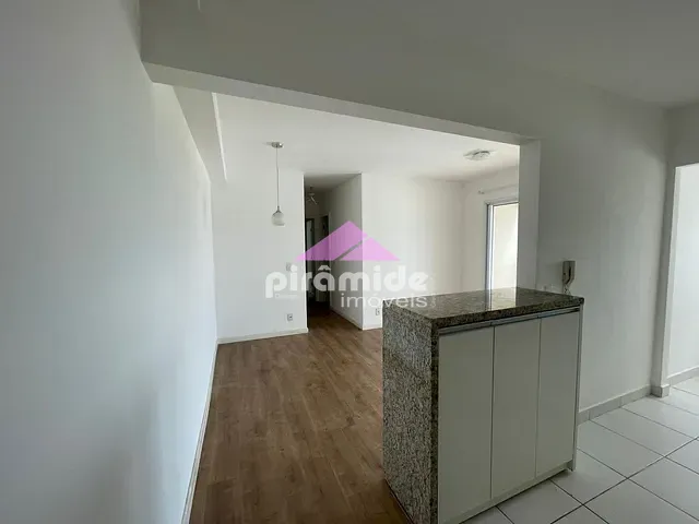 Apartamento 2 quartos e 2 banheiros, para alugar, no bairro Vila Industrial em São José dos Campos