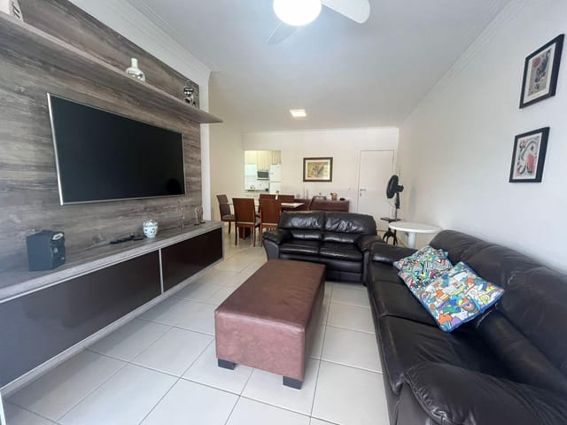 Apartamento 2 quartos e 2 banheiros, à venda, no bairro Centro em Bertioga