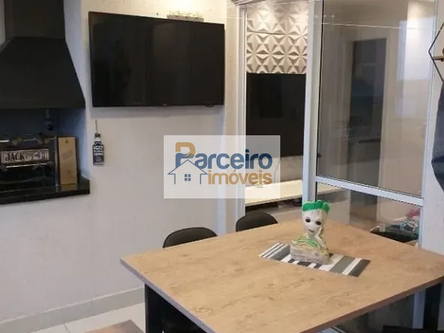 Apartamento 2 quartos e 2 banheiros, à venda, no bairro Vila Guilherme em São Paulo