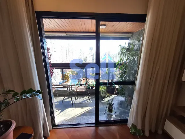 Apartamento 3 quartos e 2 banheiros, à venda, no bairro Vila Romana em São Paulo