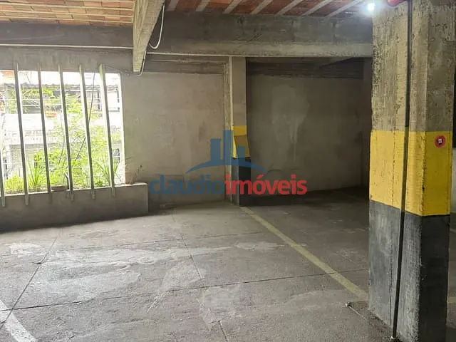 Apartamento 2 quartos e 2 banheiros, à venda ou para alugar, no bairro Ano Bom em Barra Mansa