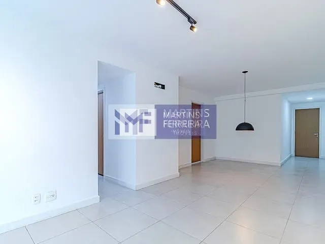 Apartamento com 109m² 3 quartos e 3 banheiros, à venda, no bairro Lagoa em Rio de Janeiro