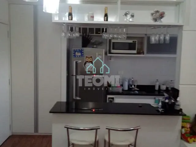 Apartamento 2 quartos e 1 banheiro, à venda, no bairro Vila das Jabuticabeiras em Taubaté
