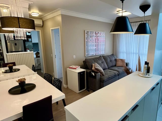 Foto do Apartamento - Olha esse apartamento 66m², 2 Quartos - 1 suíte, lindo à venda MOBILIADO. Com total infraestrutura! Aproveite! | Thiago Imóveis